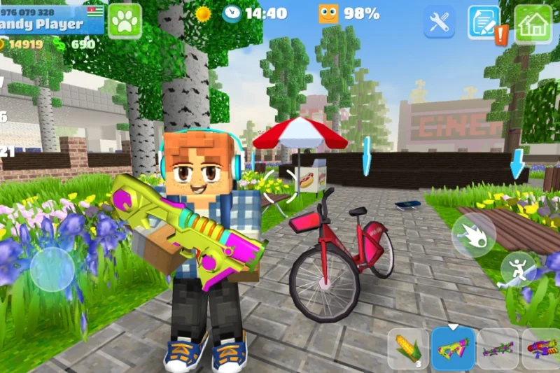 School Party Craft – Cubic style life simulator ⭐4.6